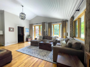 2428 Queen Esther Drive